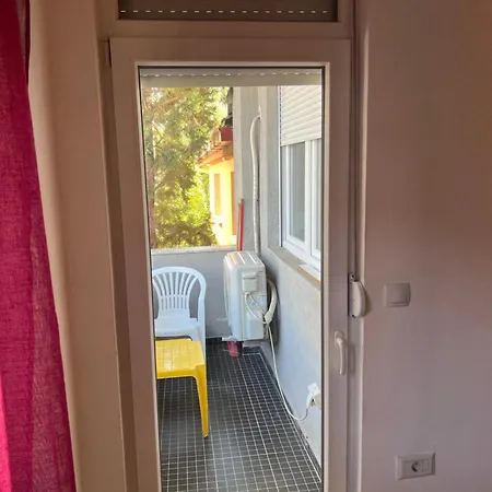 Stone Bazaar 3 * Skopje